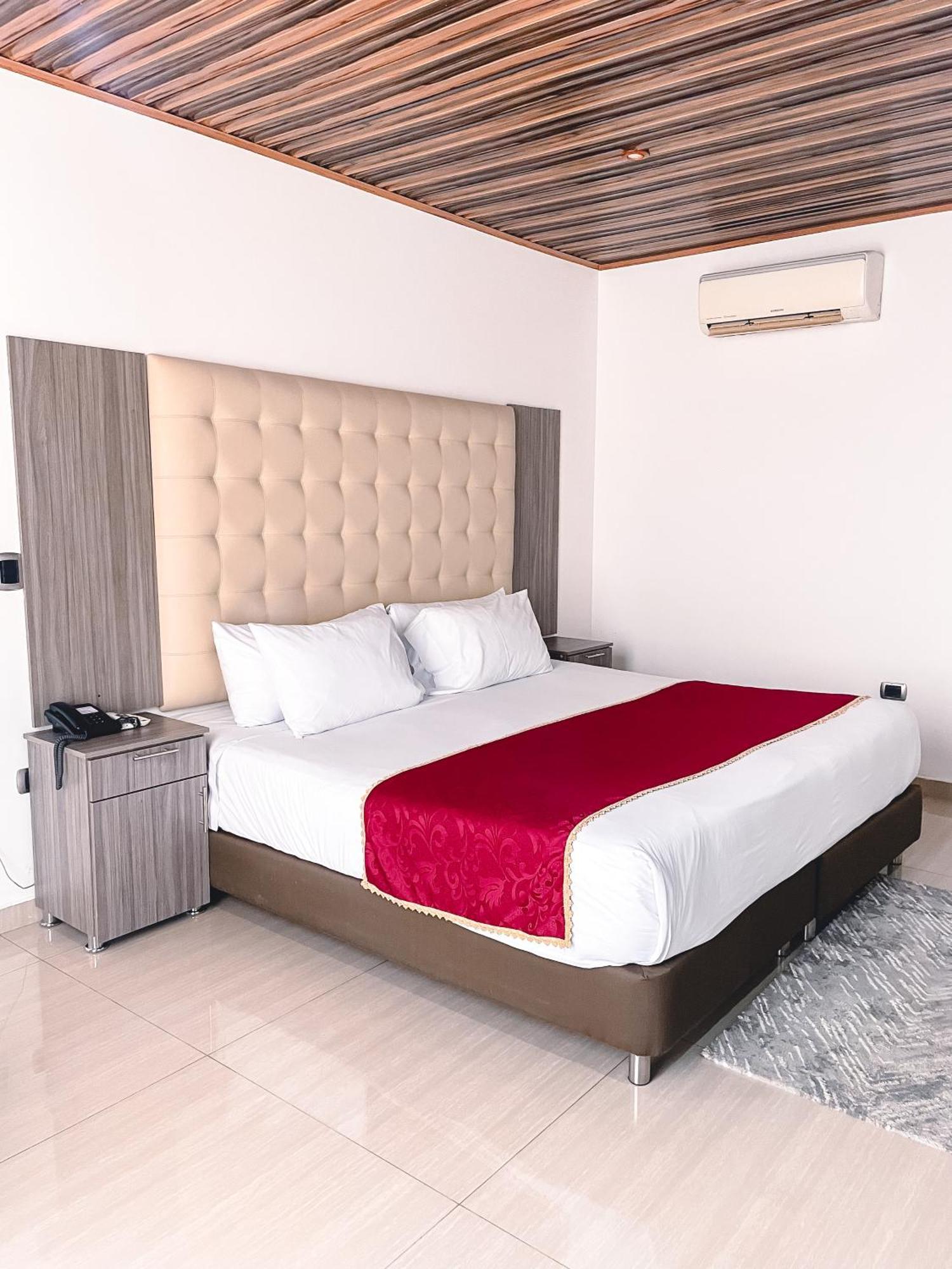 Hotel Punta Arena Spa Boutique อาเรากา ภายนอก รูปภาพ